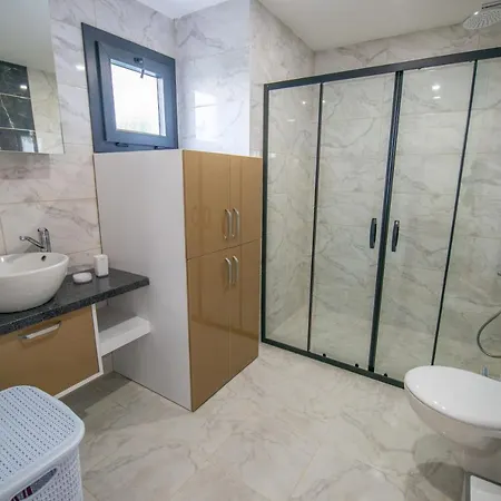Villa Tomatoo1 * 페티예